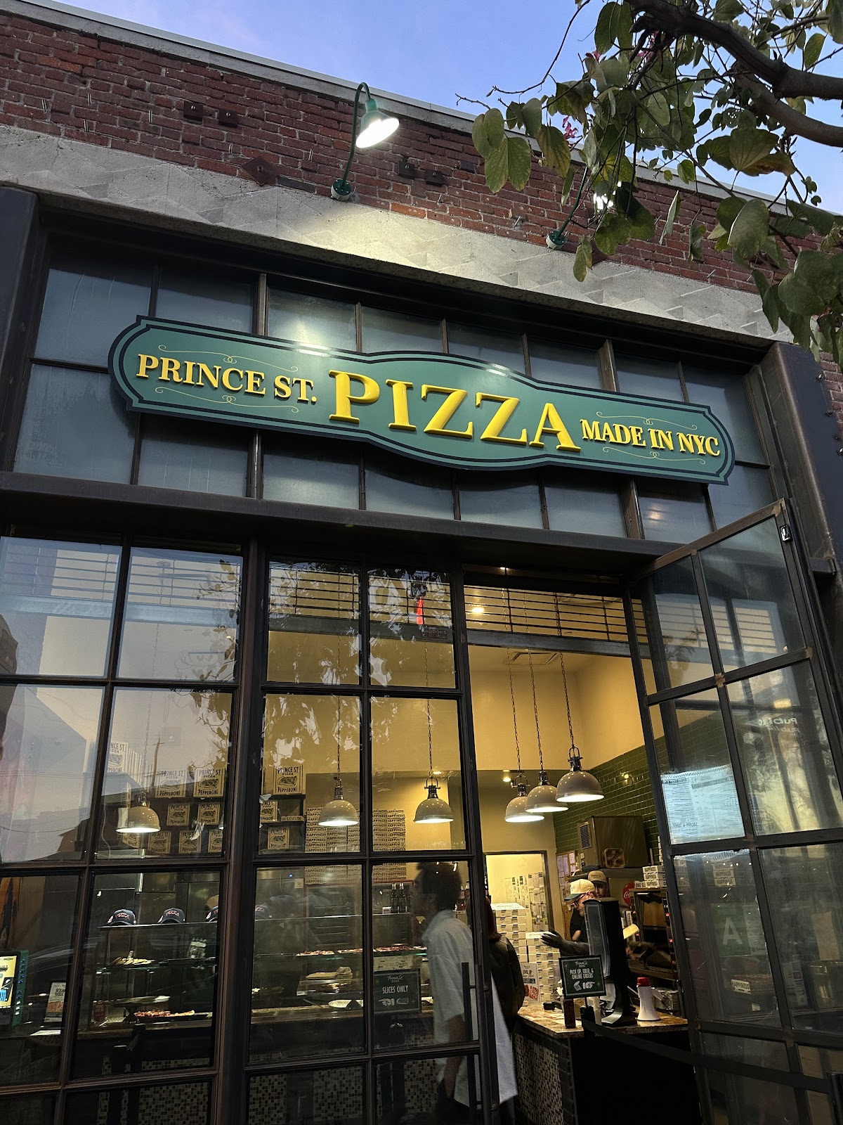 Prince Street Pizza gallery 4