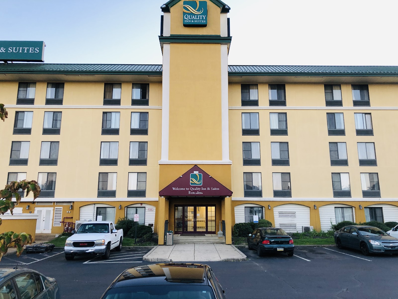 Quality Inn & Suites gallery 1
