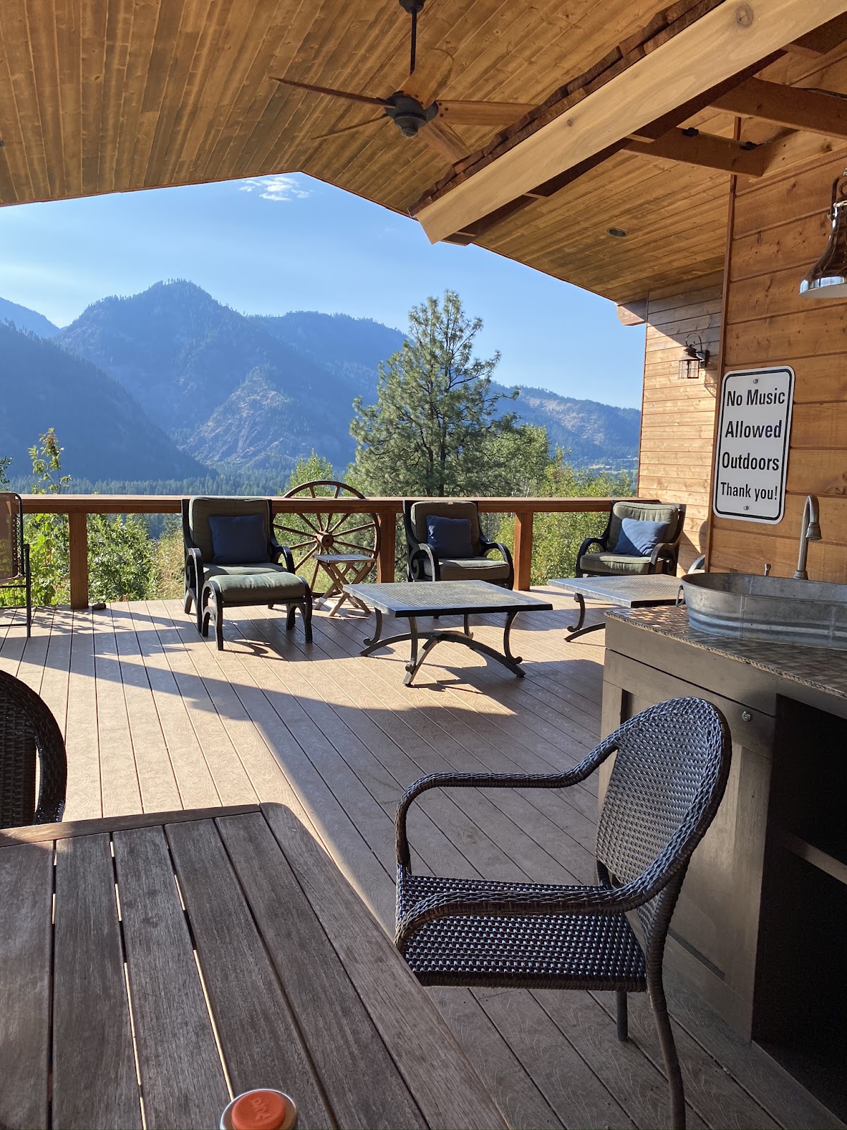 Red Roof Lodge of Leavenworth gallery 5