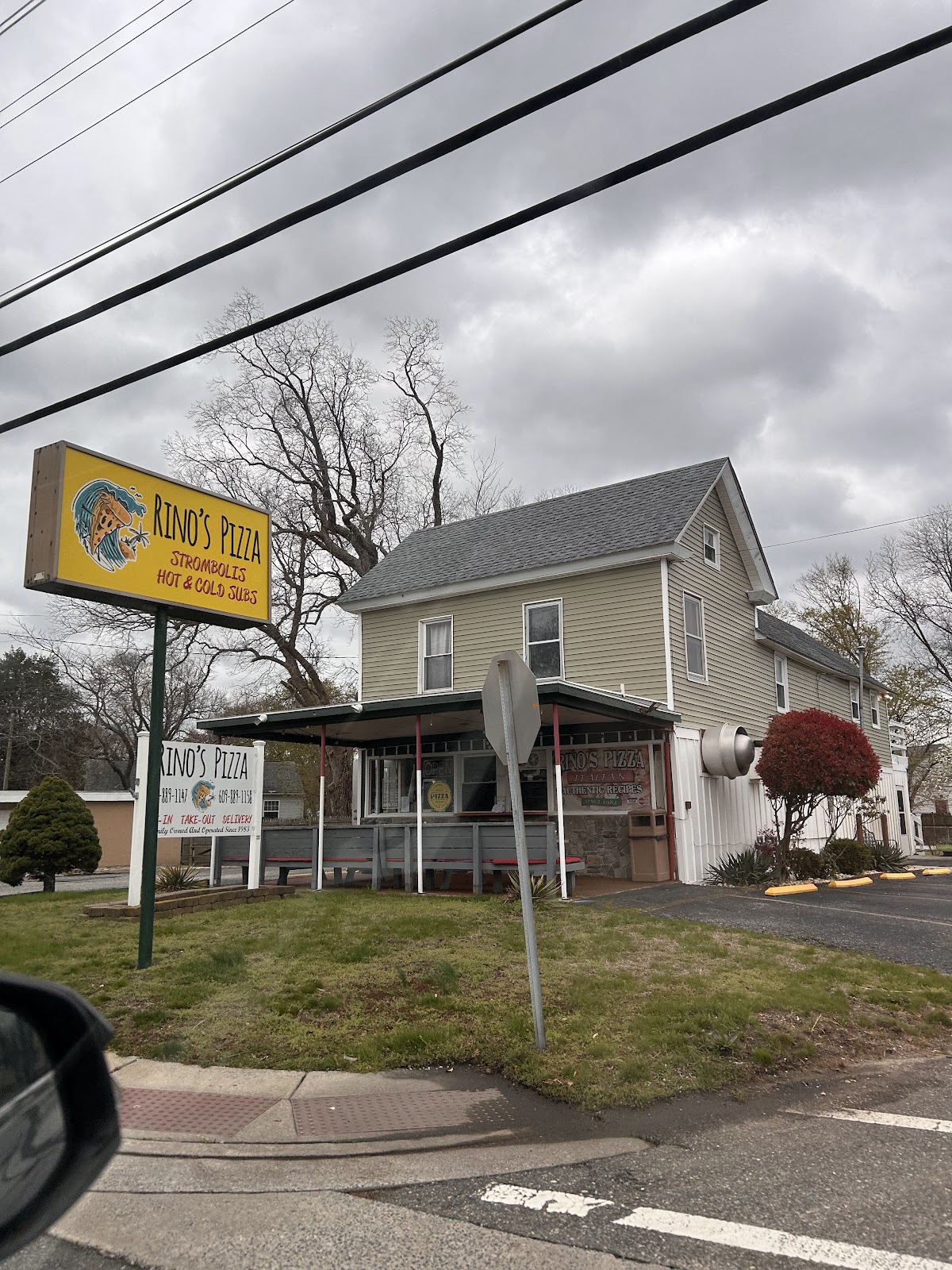 Rino's Pizza gallery 5
