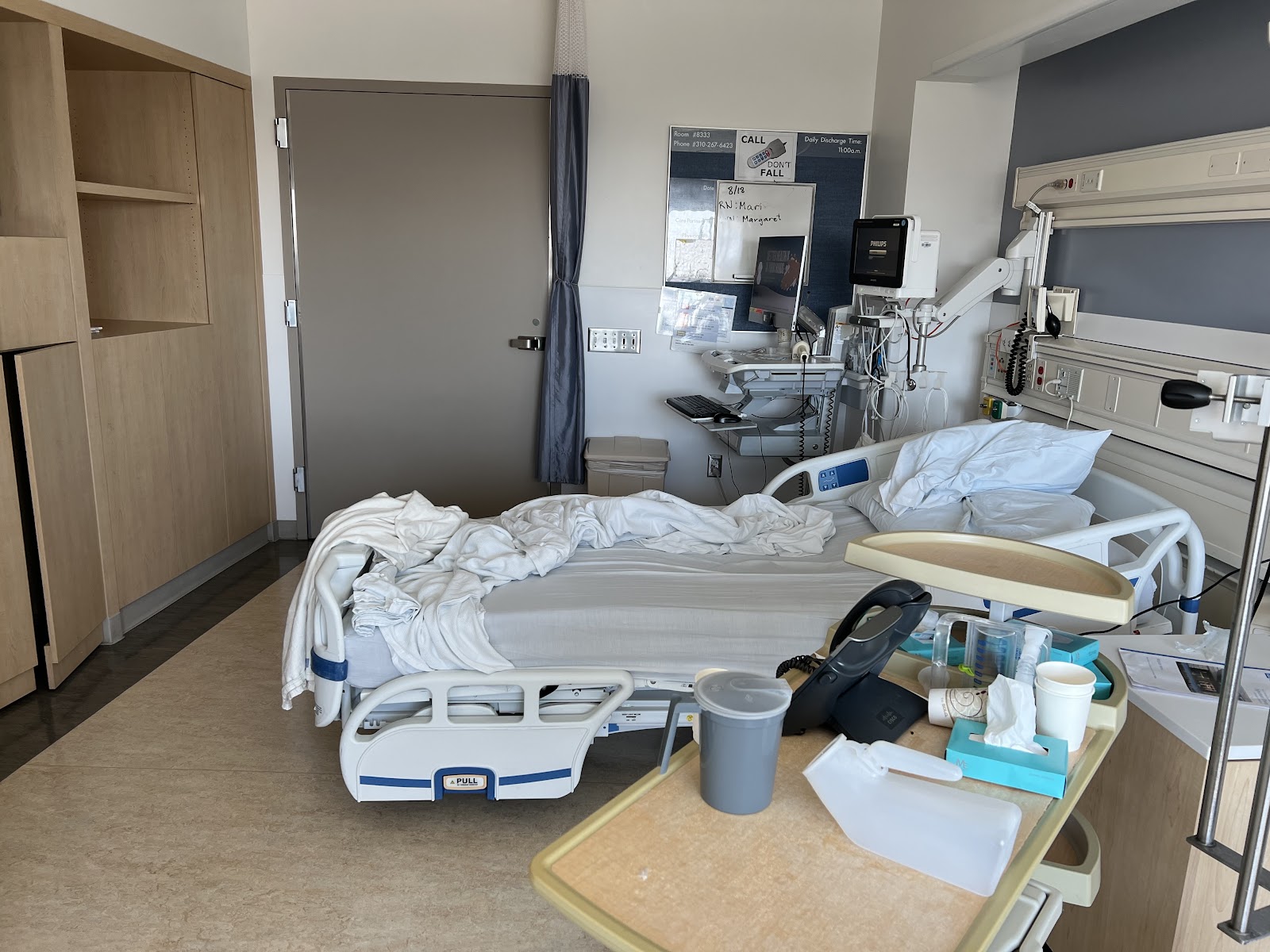 Ronald Reagan UCLA Medical Center gallery 3