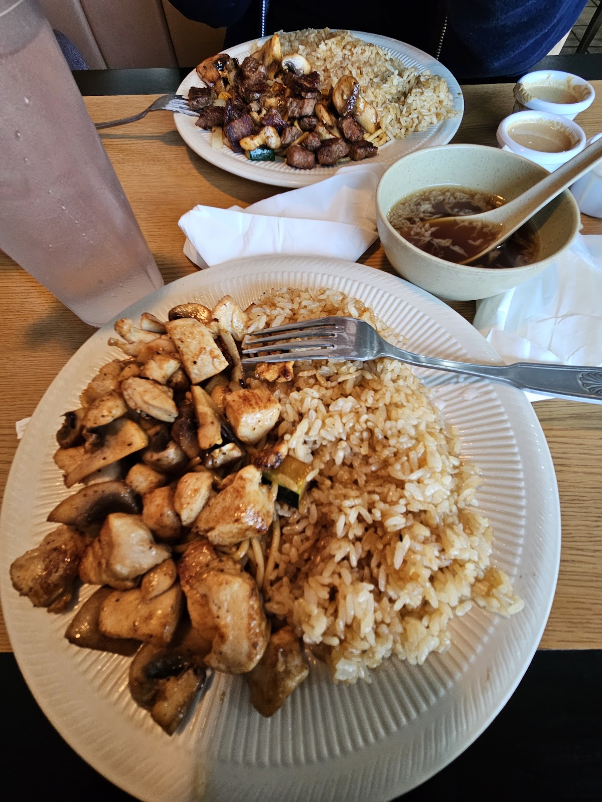 Sakura Japanese Steakhouse gallery 1