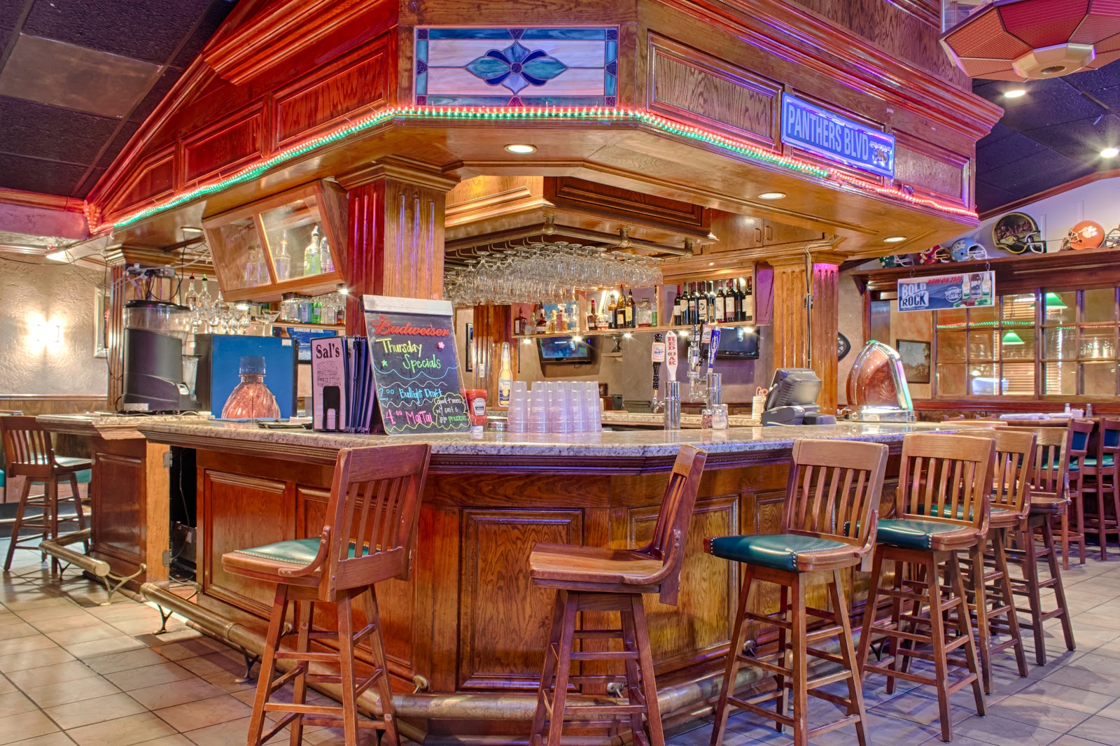 Sal's Italian Restaurant and Pizza gallery 5