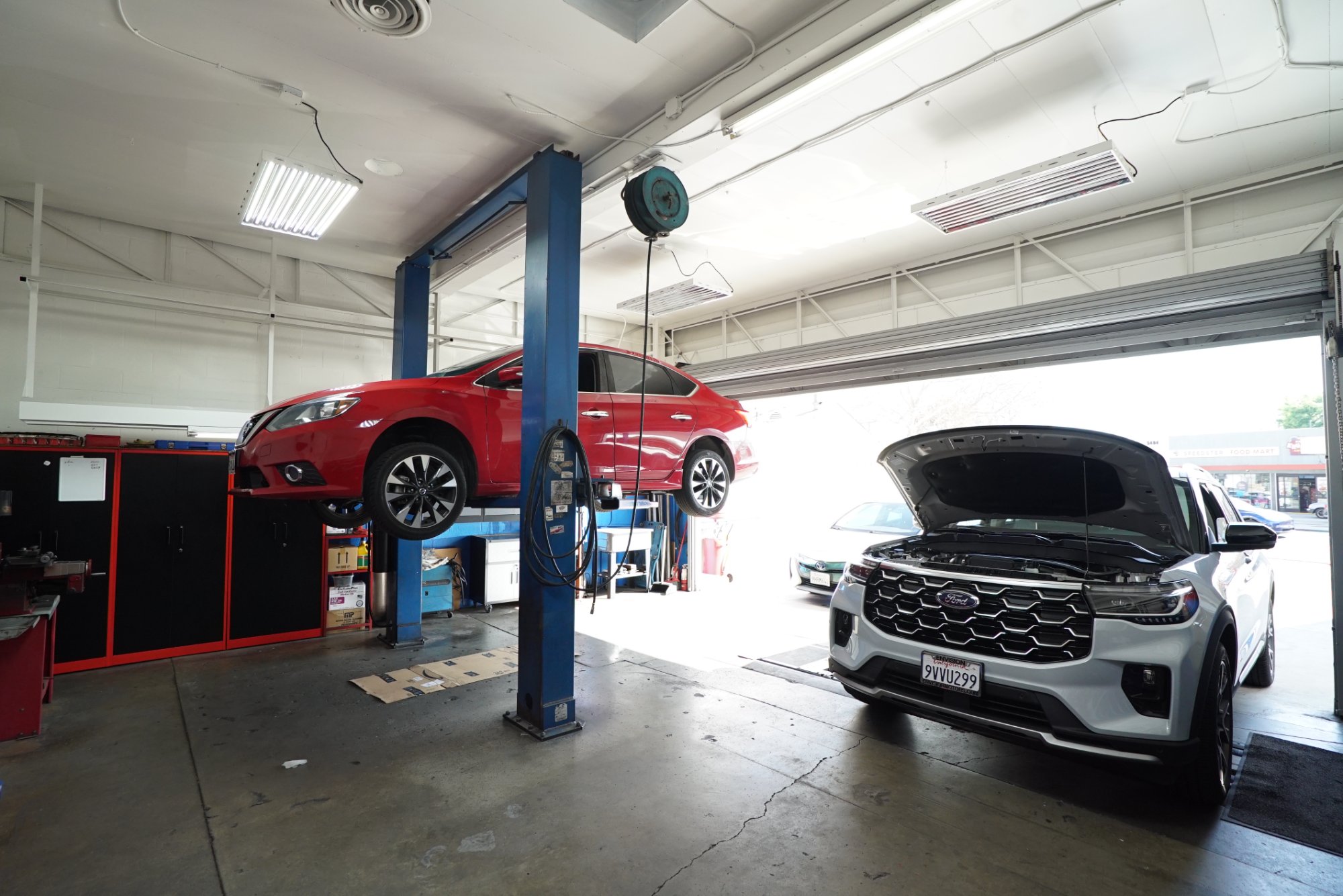 Sam's Auto Repair gallery 2