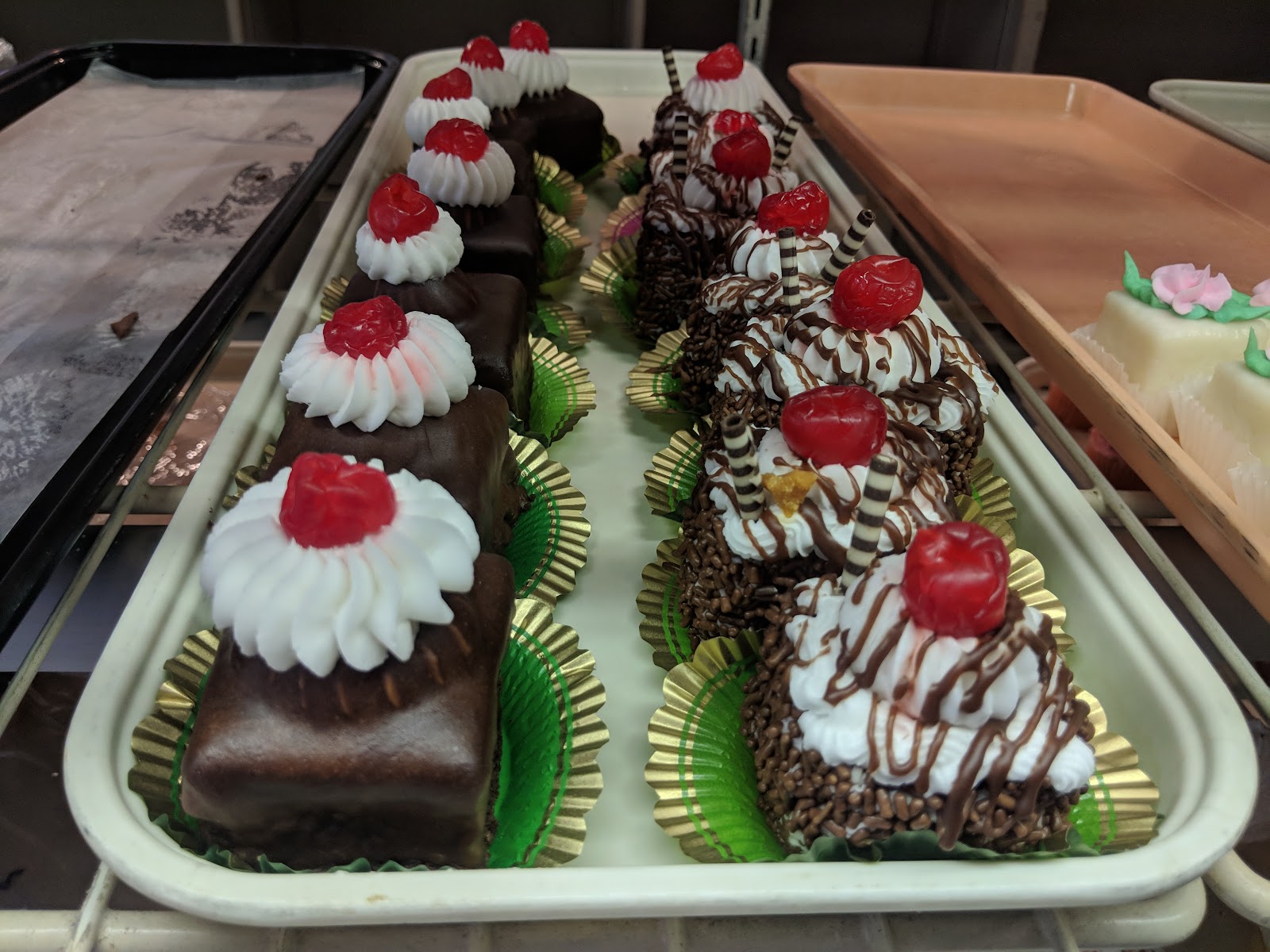Savage's Bakery gallery 6