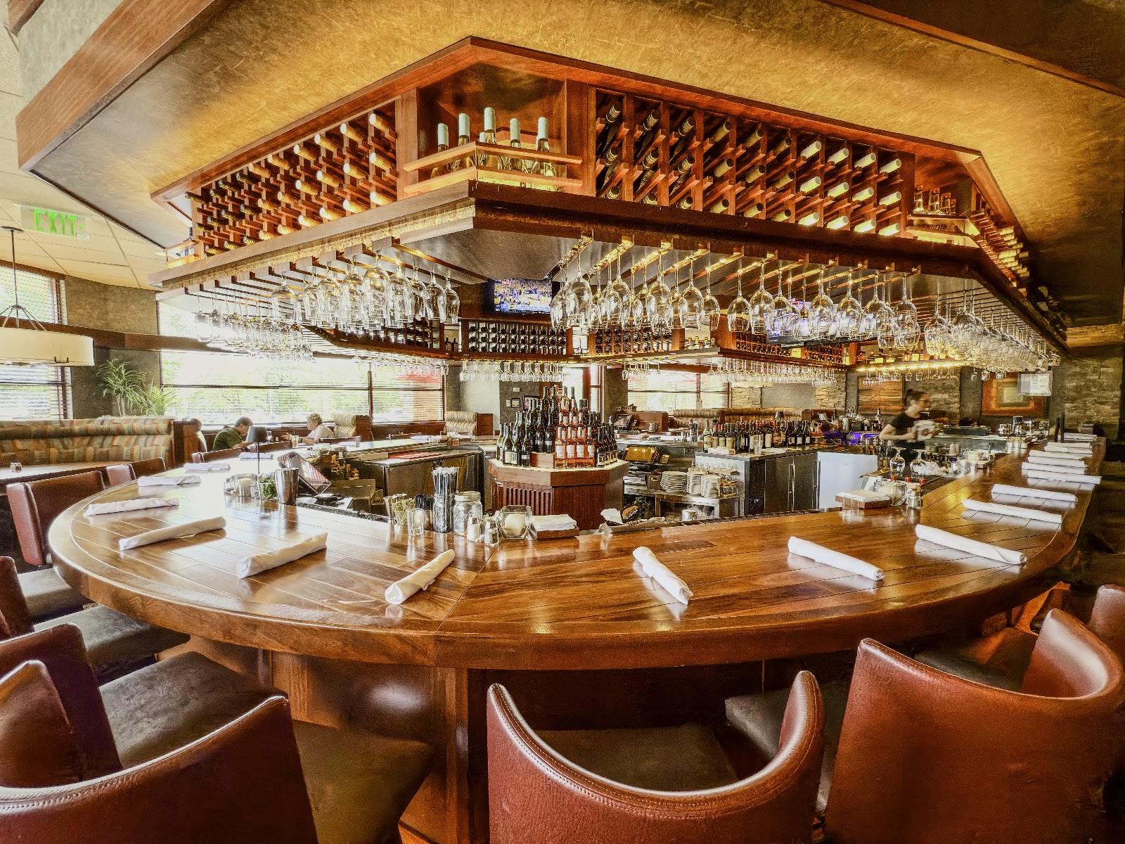 Seasons 52 gallery 1