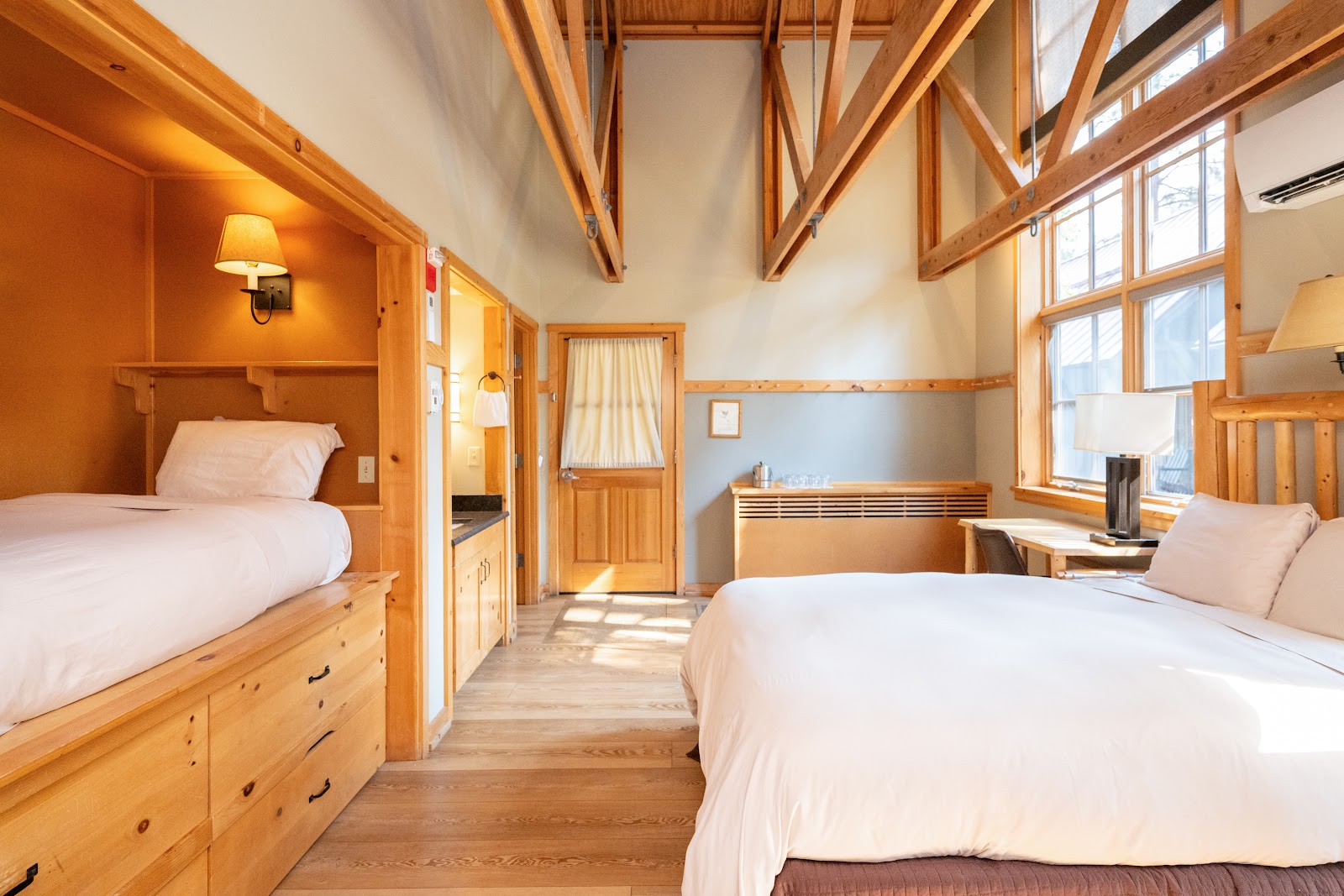 Sleeping Lady Mountain Resort & Spa gallery 2