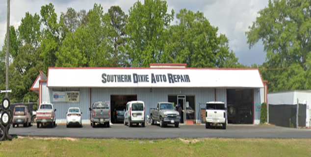 Southern Dixie Automotive 24 hour Towing gallery 6