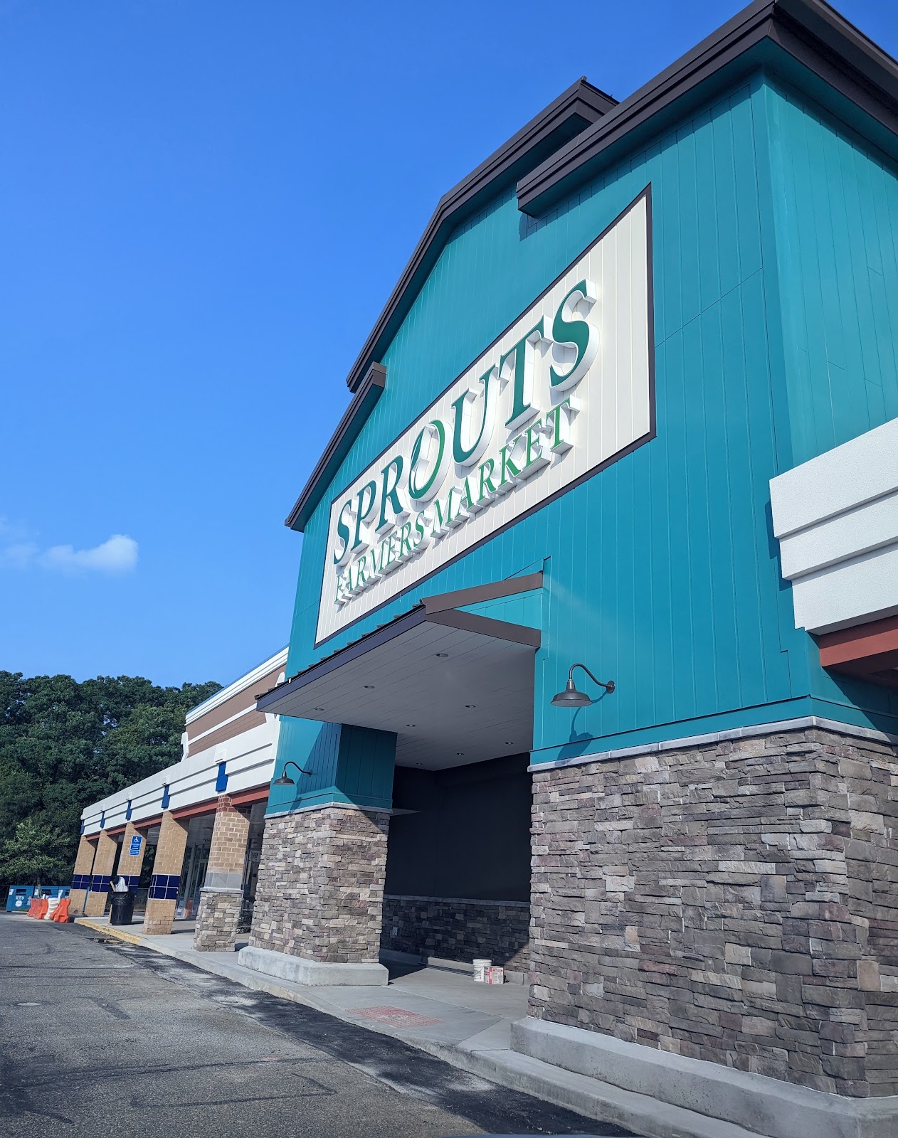 Sprouts Farmers Market gallery 2