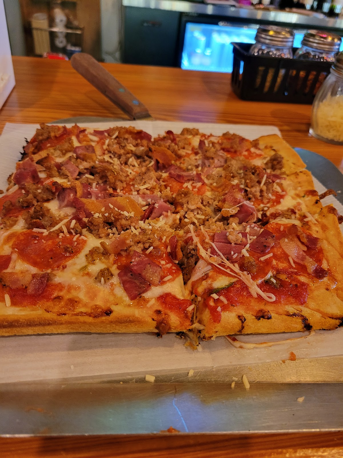 Squarz Pizza & Restaurant gallery 4