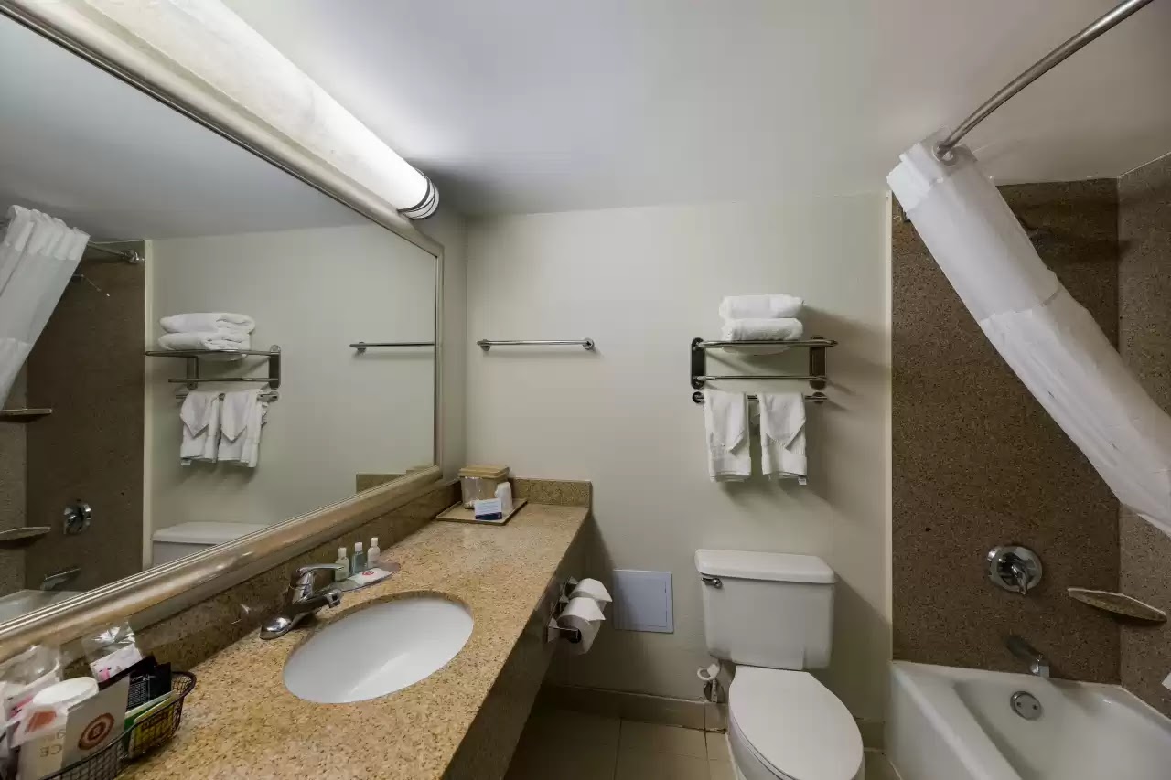 Suburban Studios San Angelo near Convention Center gallery 4