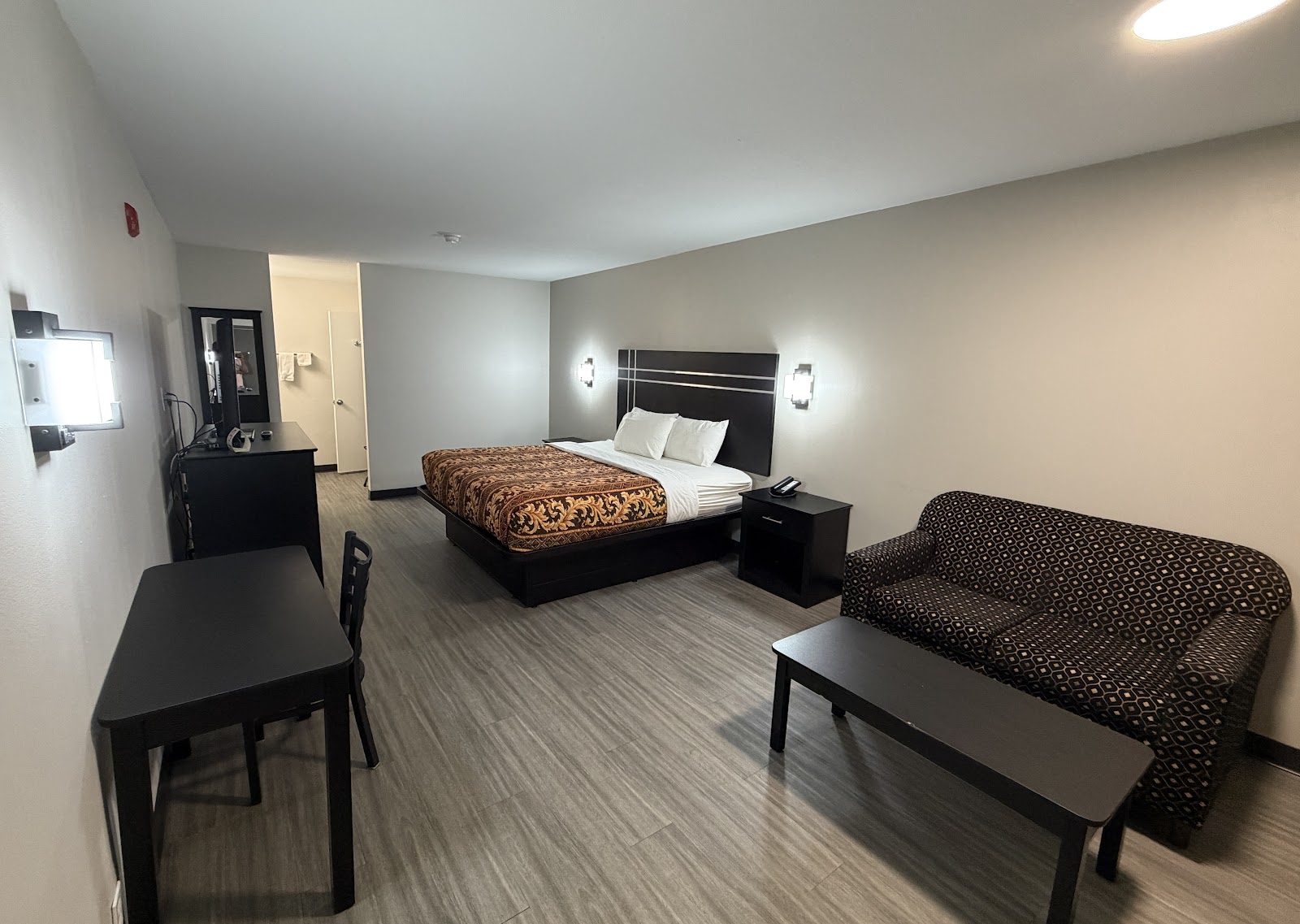 Sunset Inn gallery 2