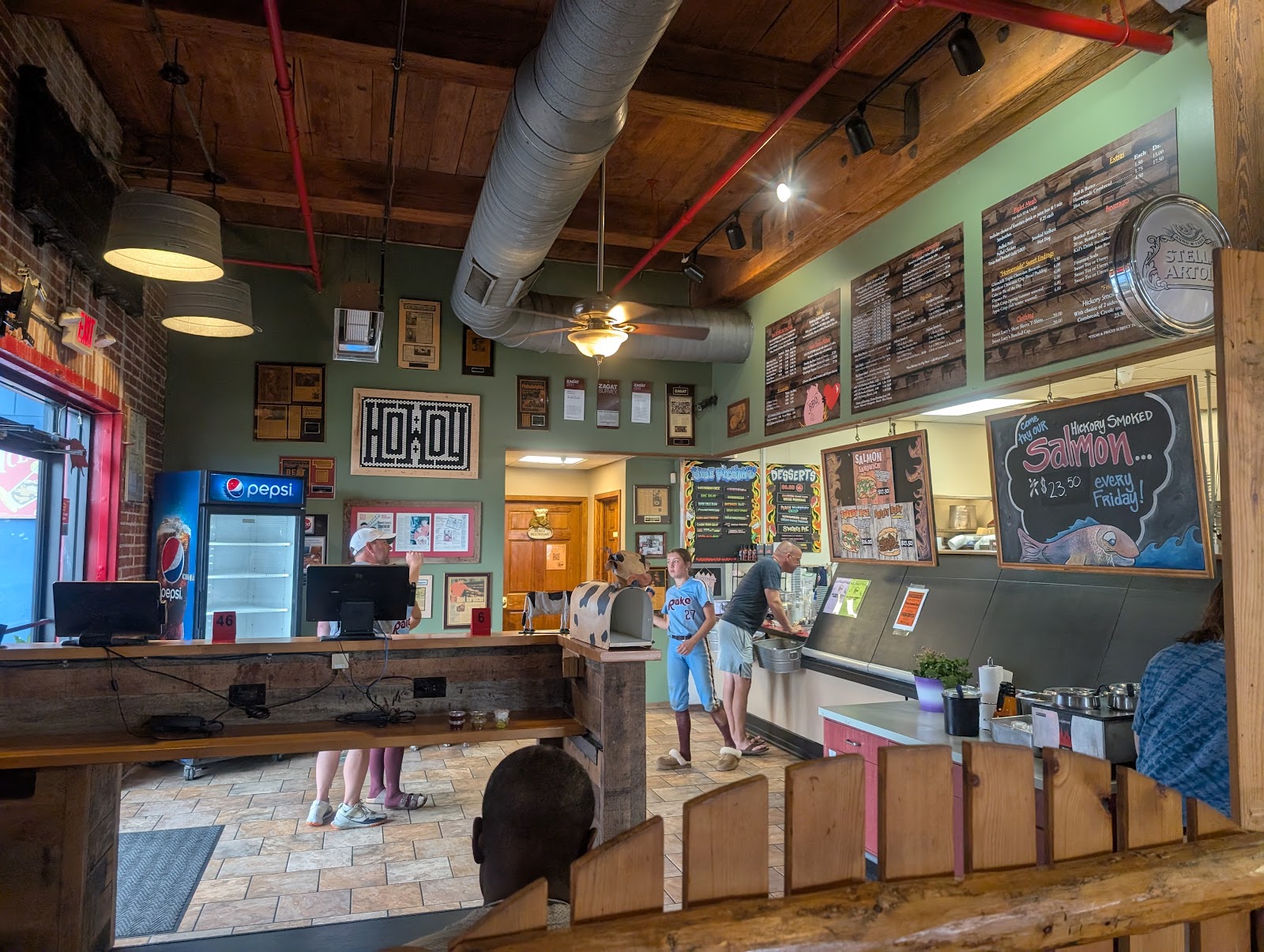 Sweet Lucy's Smokehouse gallery 4