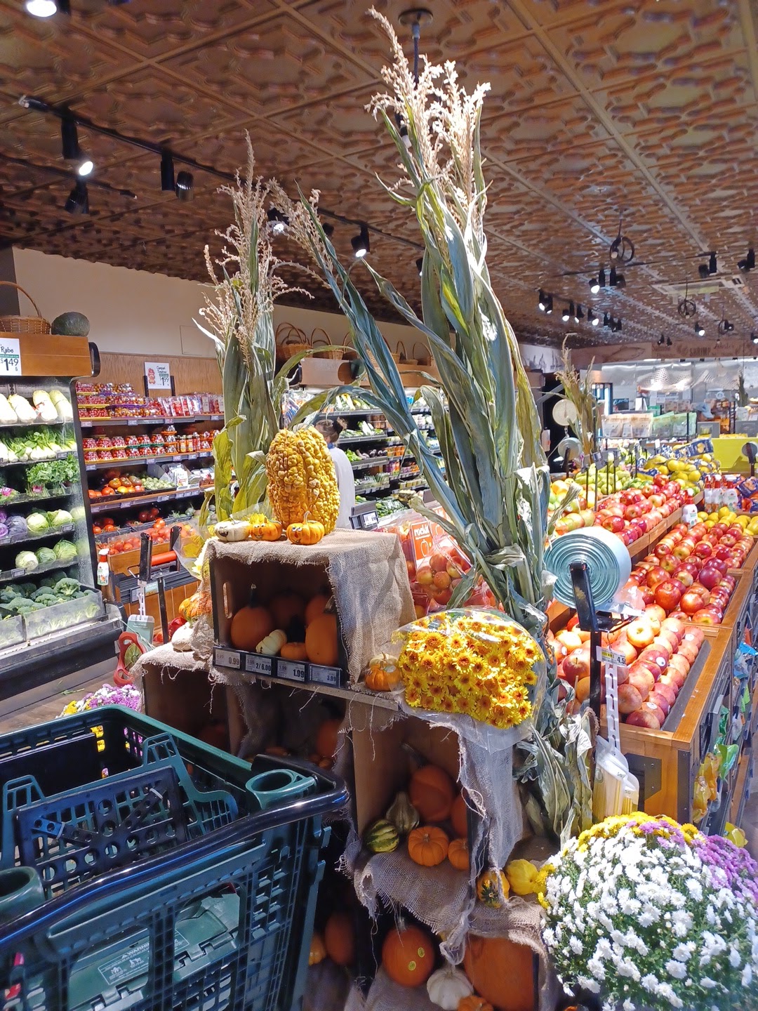 The Fresh Grocer of Inman Ave. gallery 4