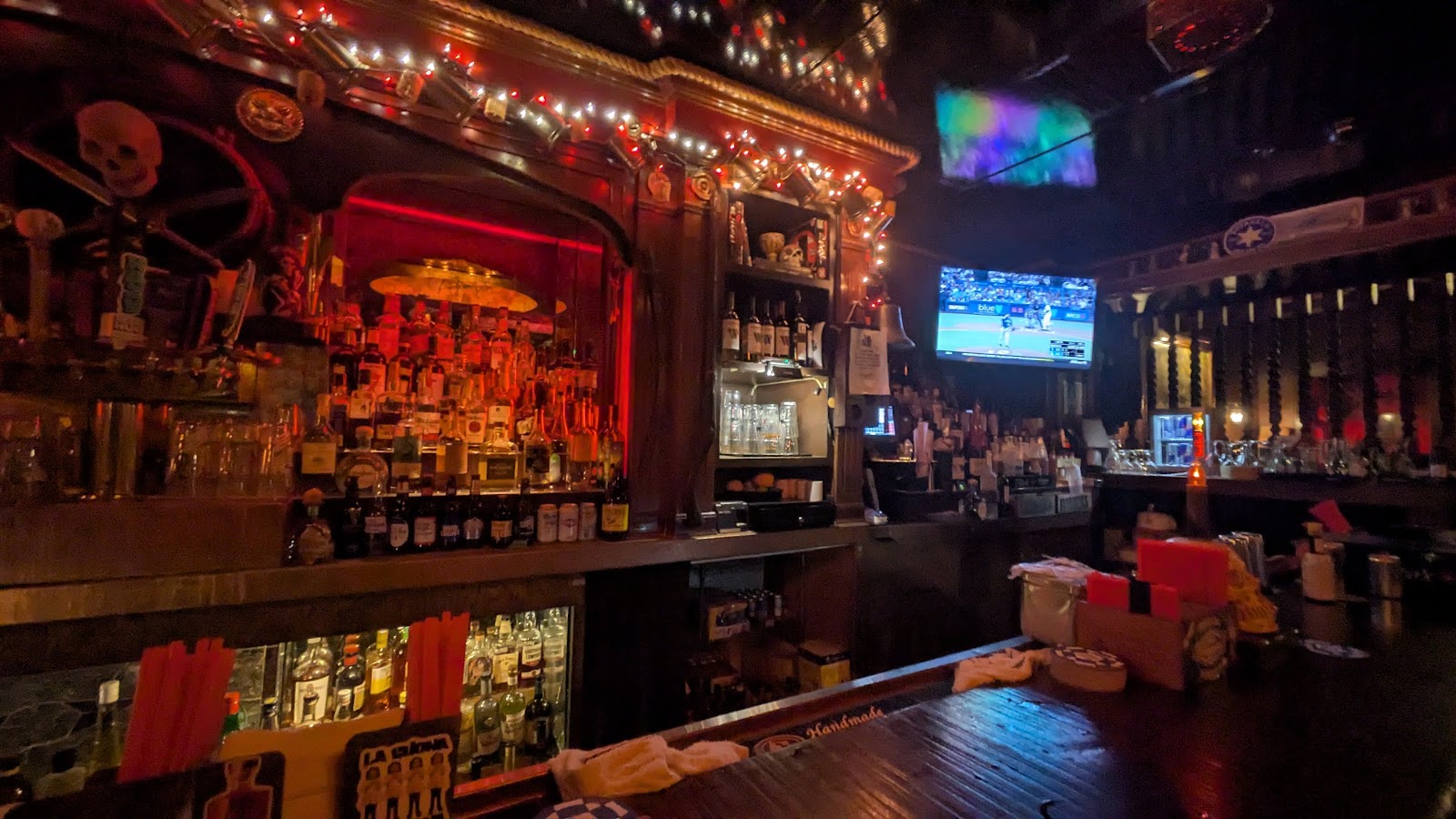 The Redwood Bar & Grill gallery 4