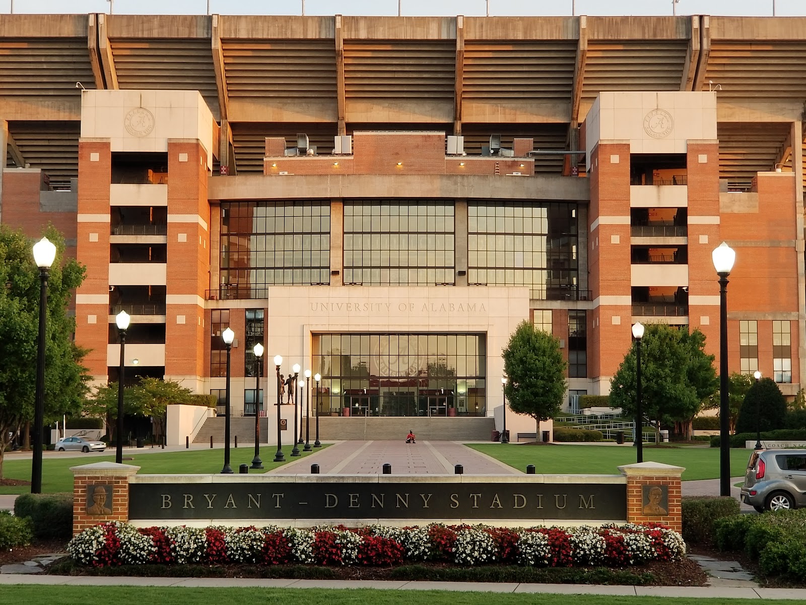 The University of Alabama gallery 4