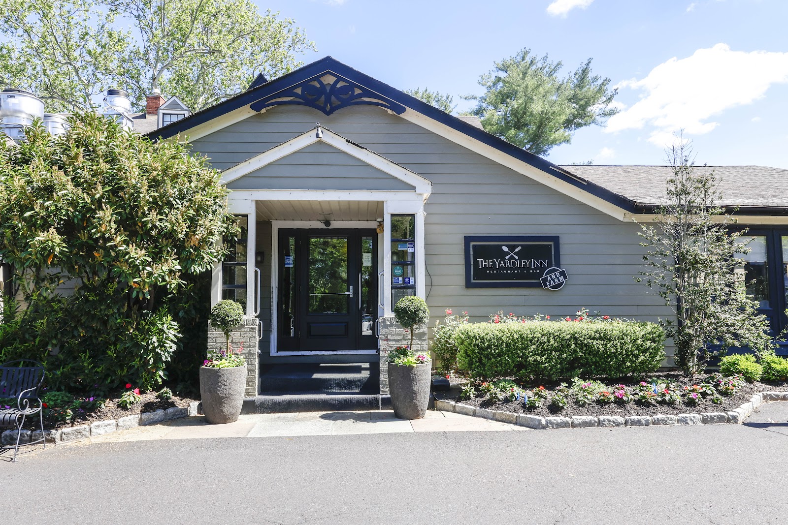 The Yardley Inn Restaurant and Bar gallery 6