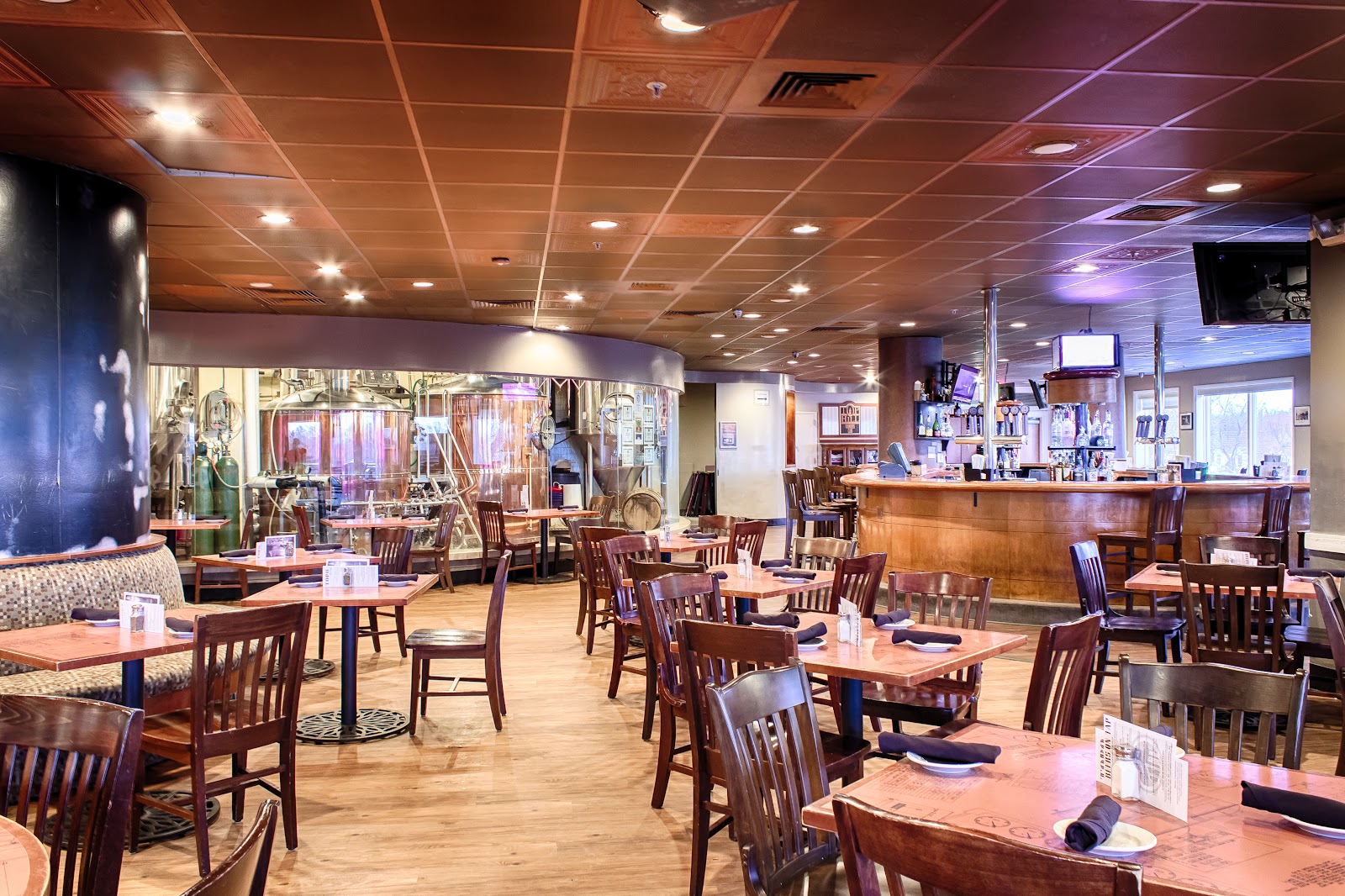 Top of the Hill Restaurant & Brewery gallery 6