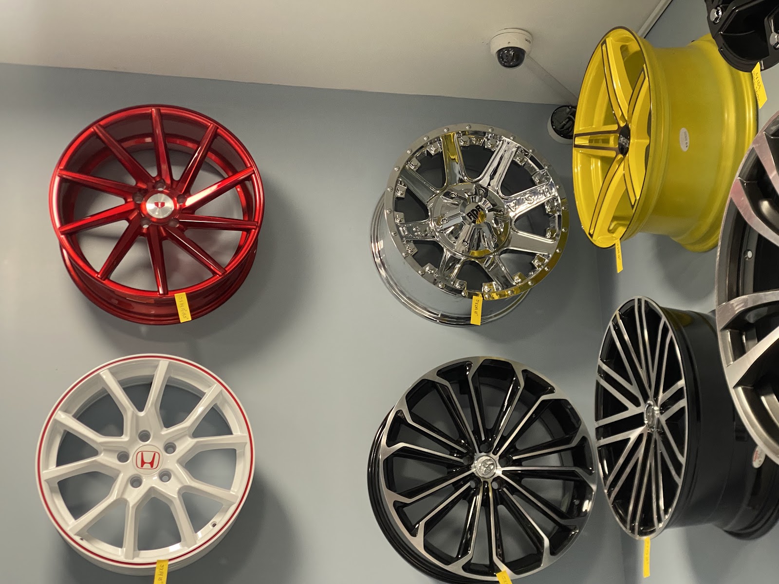 Torres Auto Repair Service and Dealer gallery 5