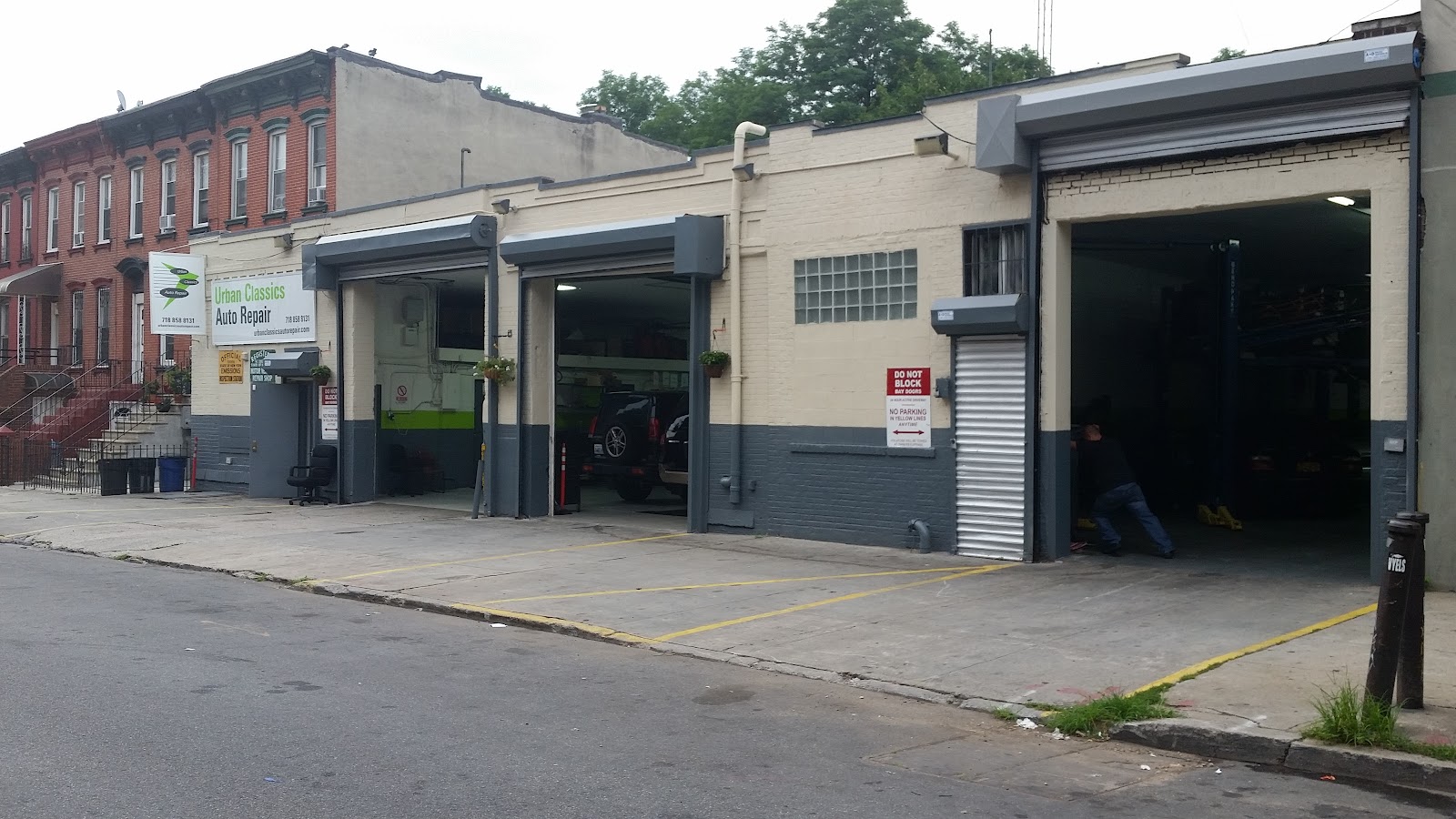 Urban Classics Auto Repair gallery 5