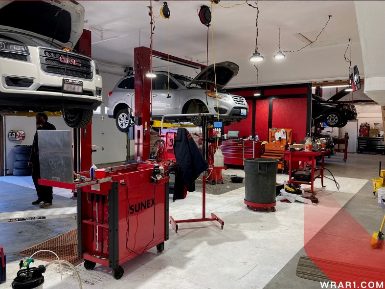 West Richland Auto Repair gallery 3