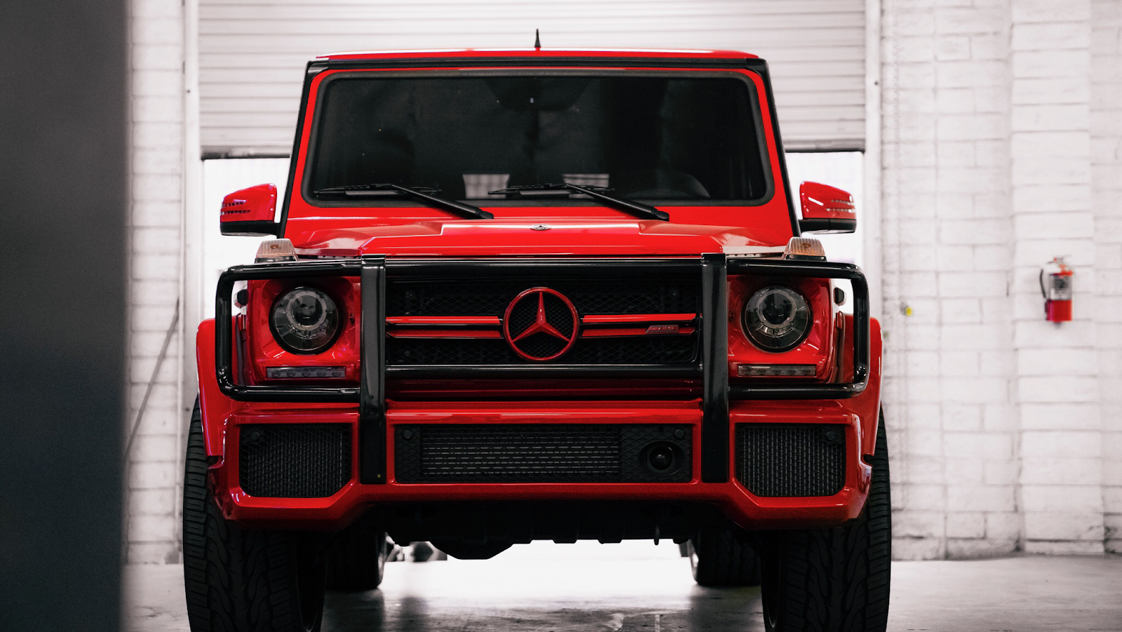World Auto Body & Paint Center gallery 1