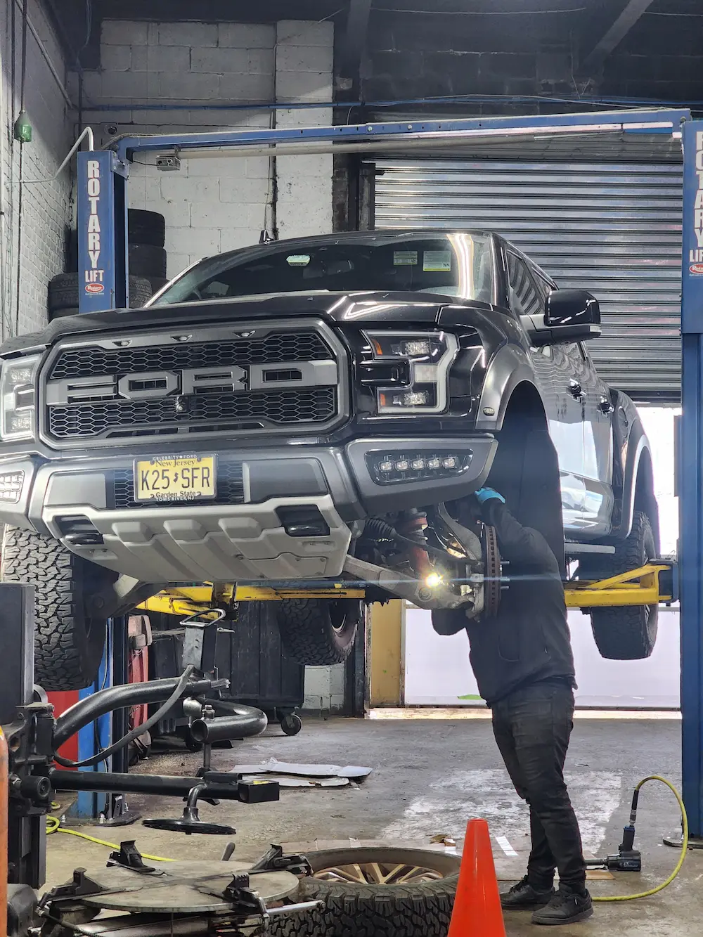 ZAMBRAND AUTO REPAIR INC gallery 2