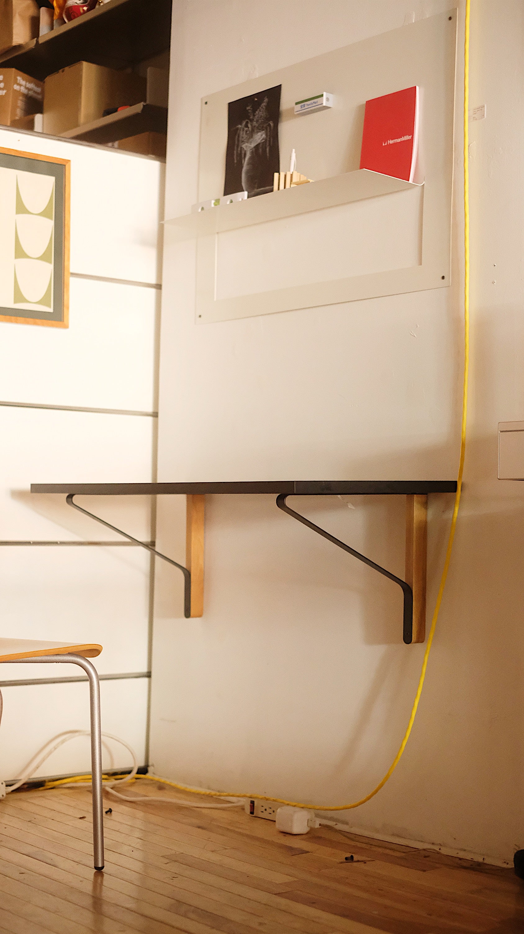 Kaari Desk by Artek